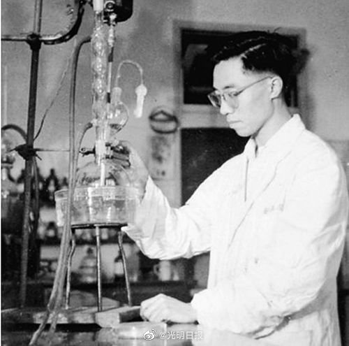 /uploads/image/2021/03/28/谢毓元4.jpg 谢毓元4.jpg