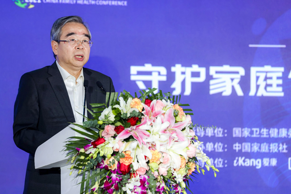 毛群安01.jpg